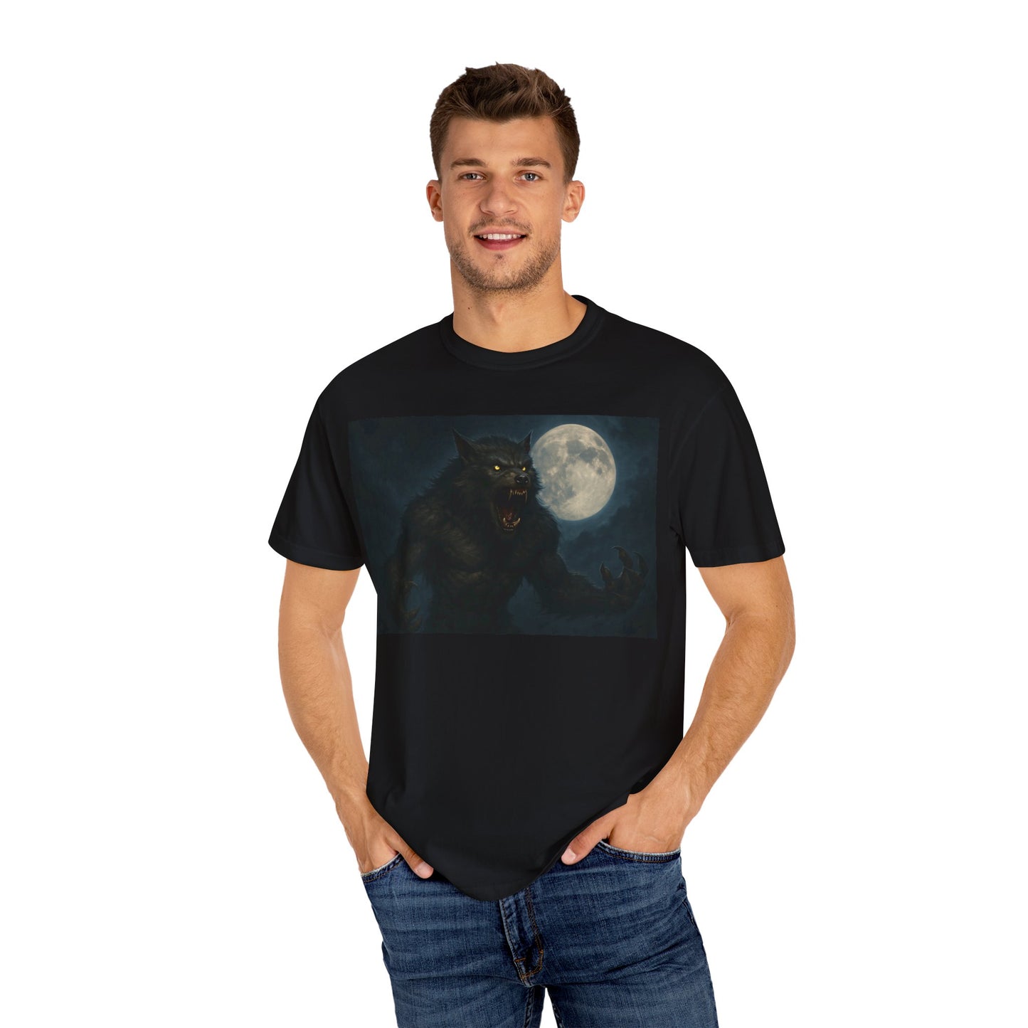 Moonlit Werewolf T-shirt, Unisex Horror Tee, Halloween Gift, Gothic Apparel, Graphic Tee, Nighttime Fantasy Wear - TRV