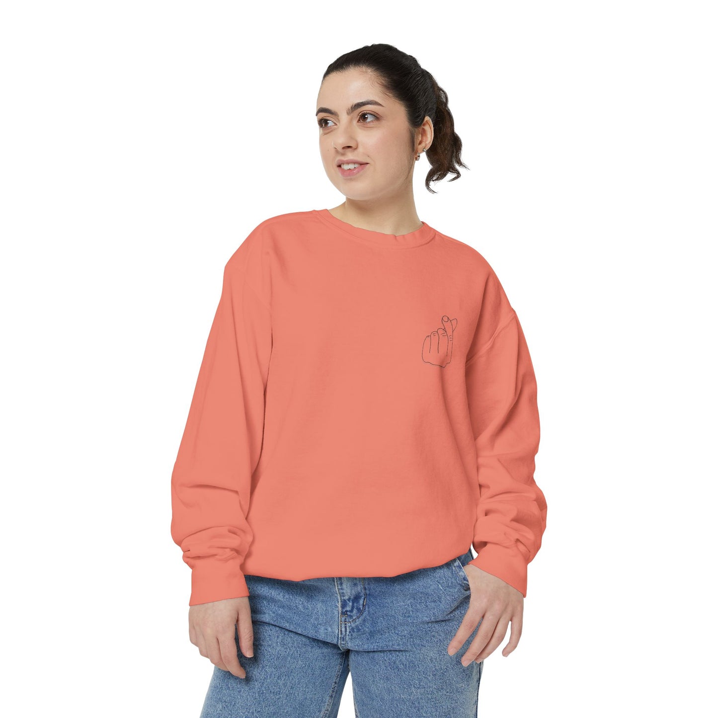 Minimalist Unisex Sweatshirt with Hand Design - Cozy & Stylish