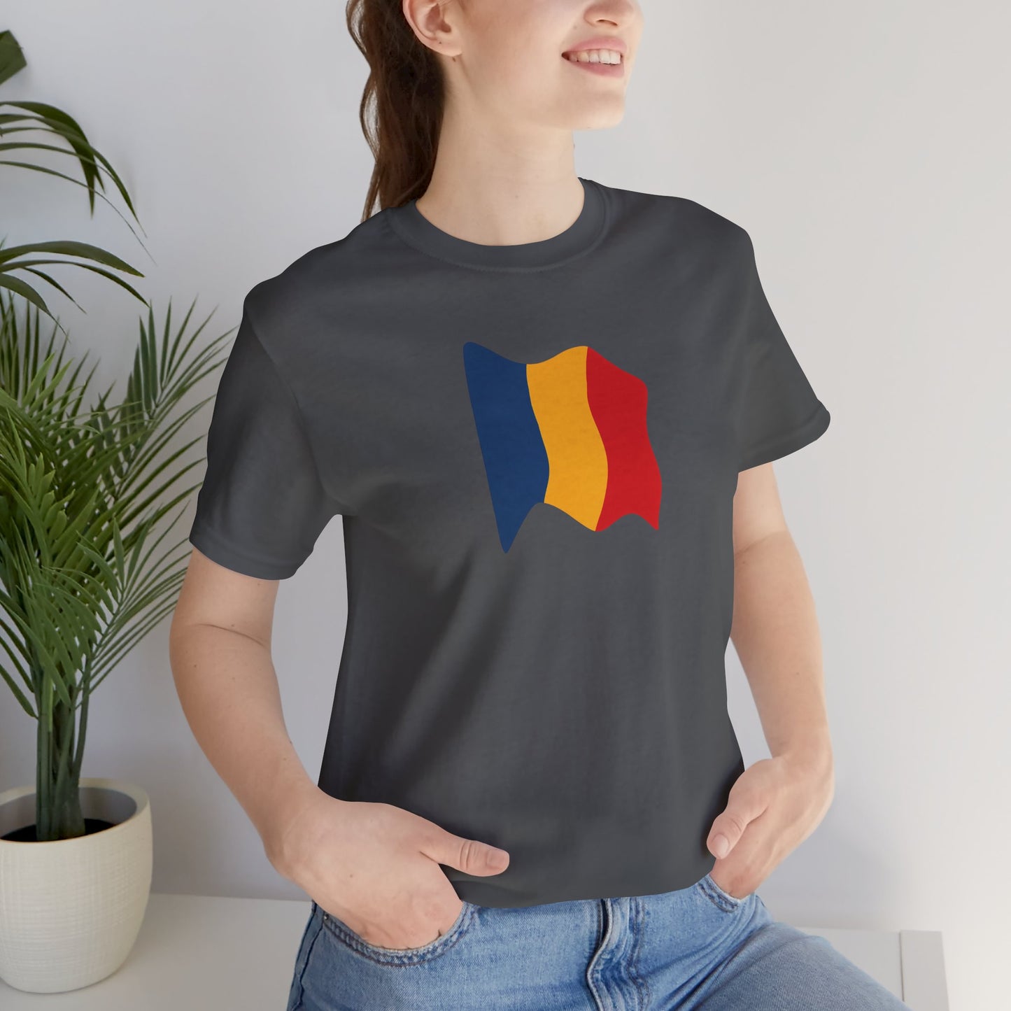 Romanian Flag Unisex Short Sleeve Tee, Casual Shirt, Travel T-Shirt, Gift for Romanians, Summer Outfit, Everyday Wear
