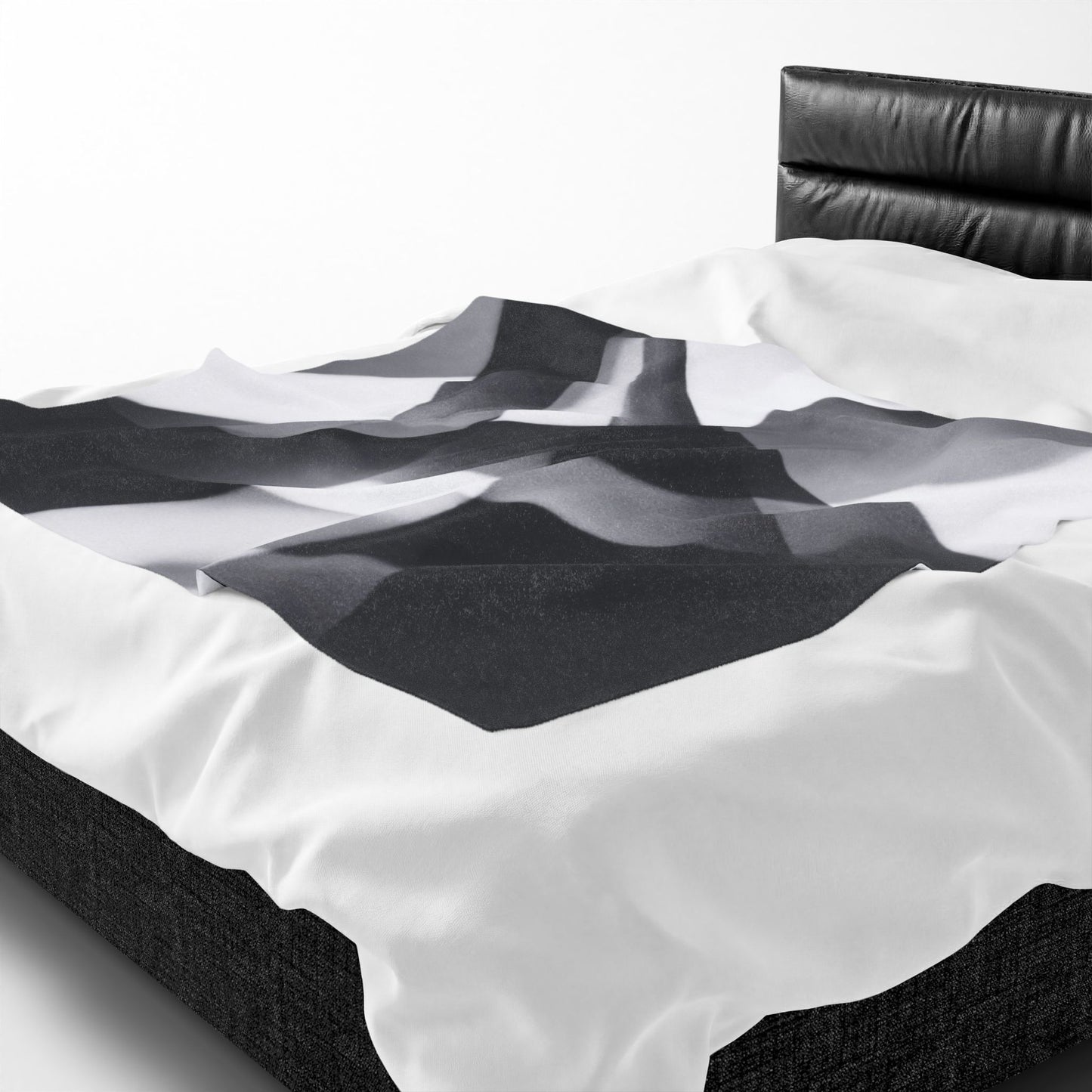 Abstract Black Smoke Design Velveteen Plush Blanket | Monochrome Swirl