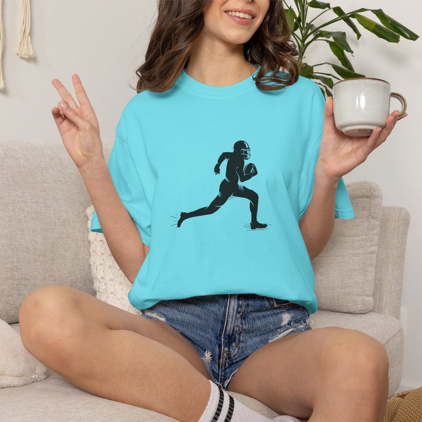 Football Player Graphic Unisex T-Shirt, Casual Sports Tee, Gift for Athletes, Workout Shirt, Everyday Wear, Unique Running Apparel