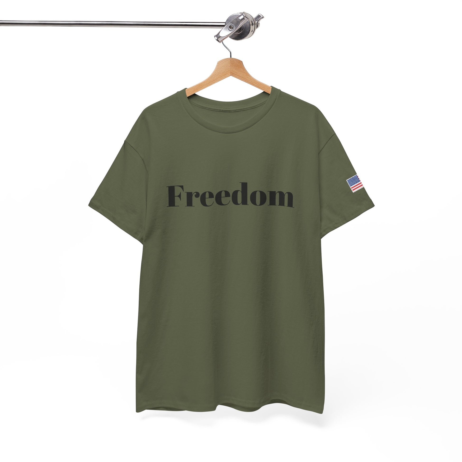 Freedom script tee | T-Shirt, American flag sleeve - TRV