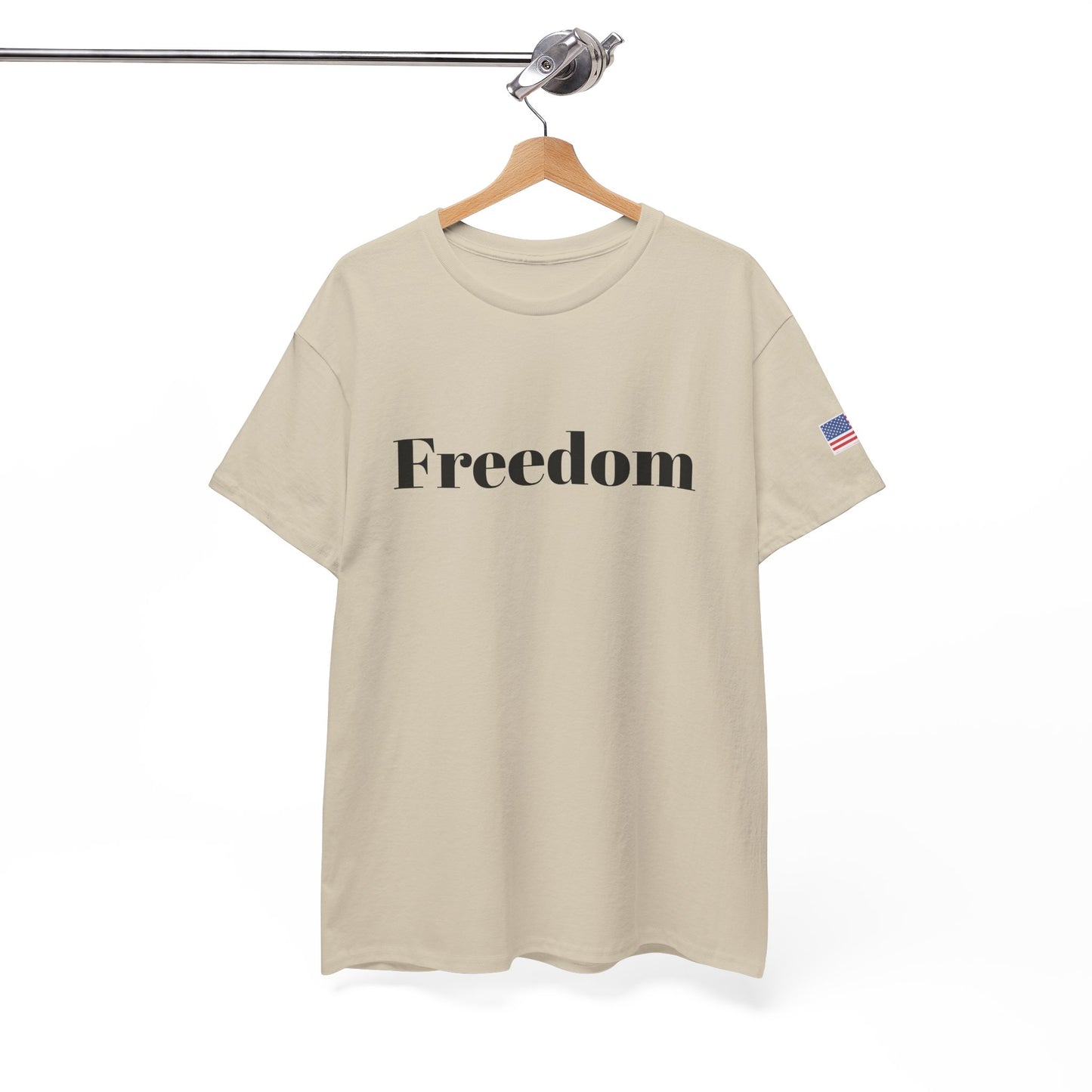Freedom script tee | T-Shirt, American flag sleeve - TRV