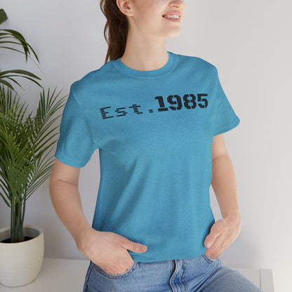 Est. 1985 Vintage Unisex Tee, Retro Birthday T-Shirt, Perfect Gift for 1980s Lovers, Casual Apparel, Timeless Style