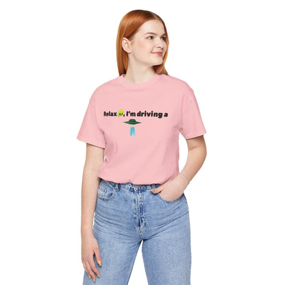 Alien Driving Unisex Tee - Fun Casual Shirt, Gifts for UFO Lovers, Quirky Humor T-Shirt, Perfect for Road Trips, Unique Birthday Present