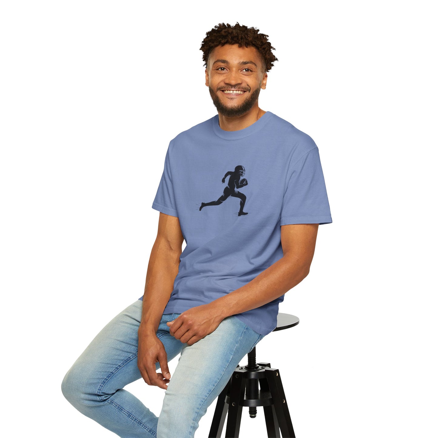 Football Player Graphic Unisex T-Shirt, Casual Sports Tee, Gift for Athletes, Workout Shirt, Everyday Wear, Unique Running Apparel