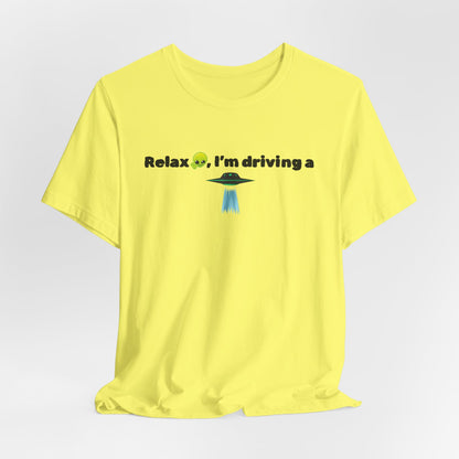 Alien Driving Unisex Tee - Fun Casual Shirt, Gifts for UFO Lovers, Quirky Humor T-Shirt, Perfect for Road Trips, Unique Birthday Present