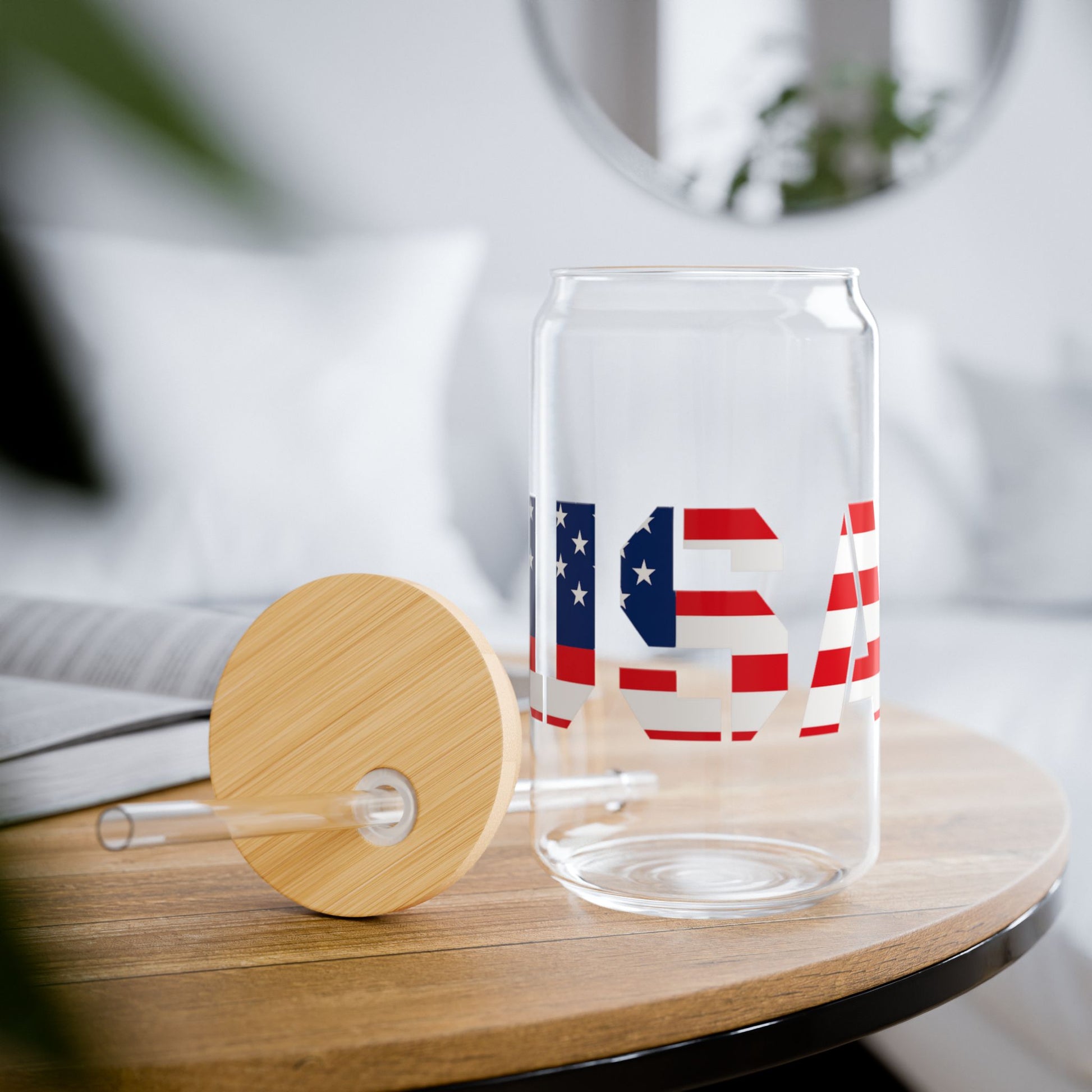 USA Flag Sipper Glass | 16oz Reusable Drinkware, Patriotic Glass, Summer Party Essential, 4th of July Celebration, Eco-Friendly Gift - TRV