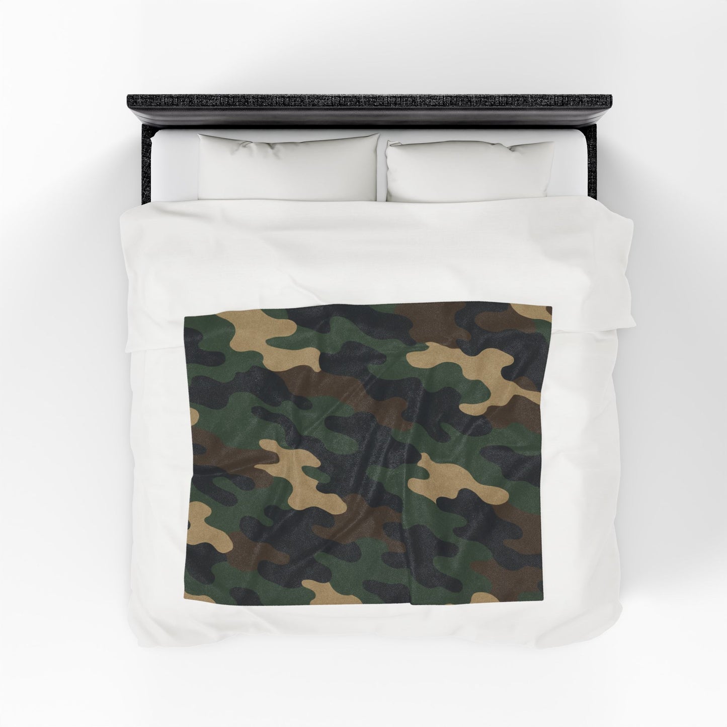 Cozy Camouflage Velveteen Plush Blanket | Ideal for Campouts, Living Room Decor, Gift for Him, Outdoor Adventures, Soft Throw - TRV