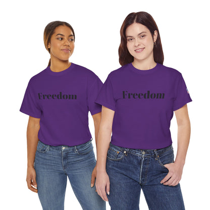 Freedom script tee | T-Shirt, American flag sleeve - TRV