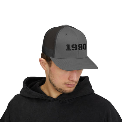 Retro 1990 Snapback Trucker Cap | Vintage Hat for 90s Nostalgia, Perfect Gift for Birthdays, Casual Wear, Summer Fun - TRV