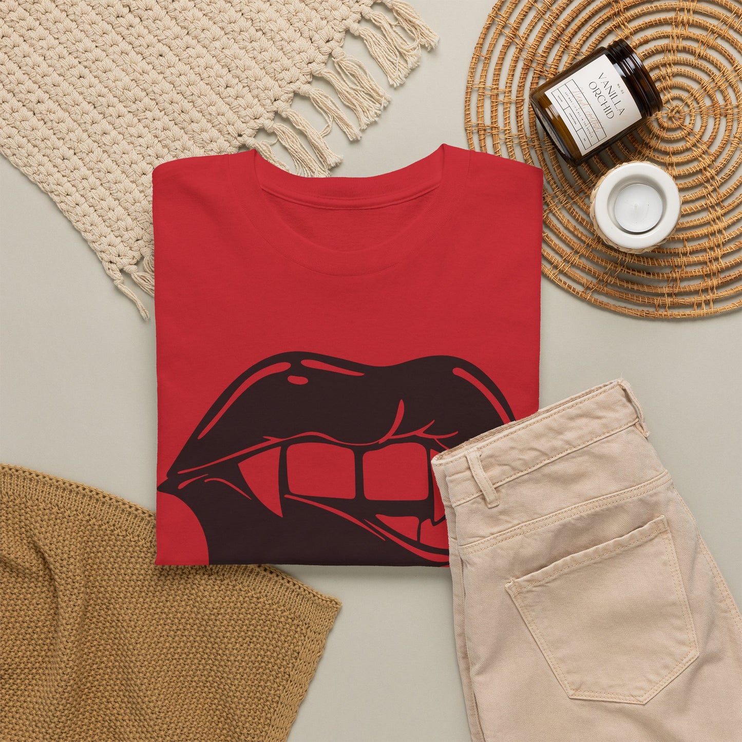Edgy Graphic Tee - Dripping Lips Design - Unisex Heavy Cotton Tee