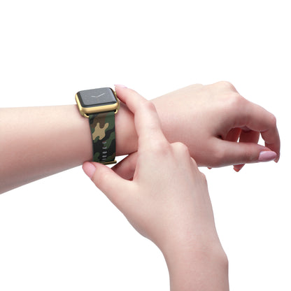 Green camouflage silicone watch band for Apple Watch, durable accessory with camo pattern, ideal for sporty or casual wear.