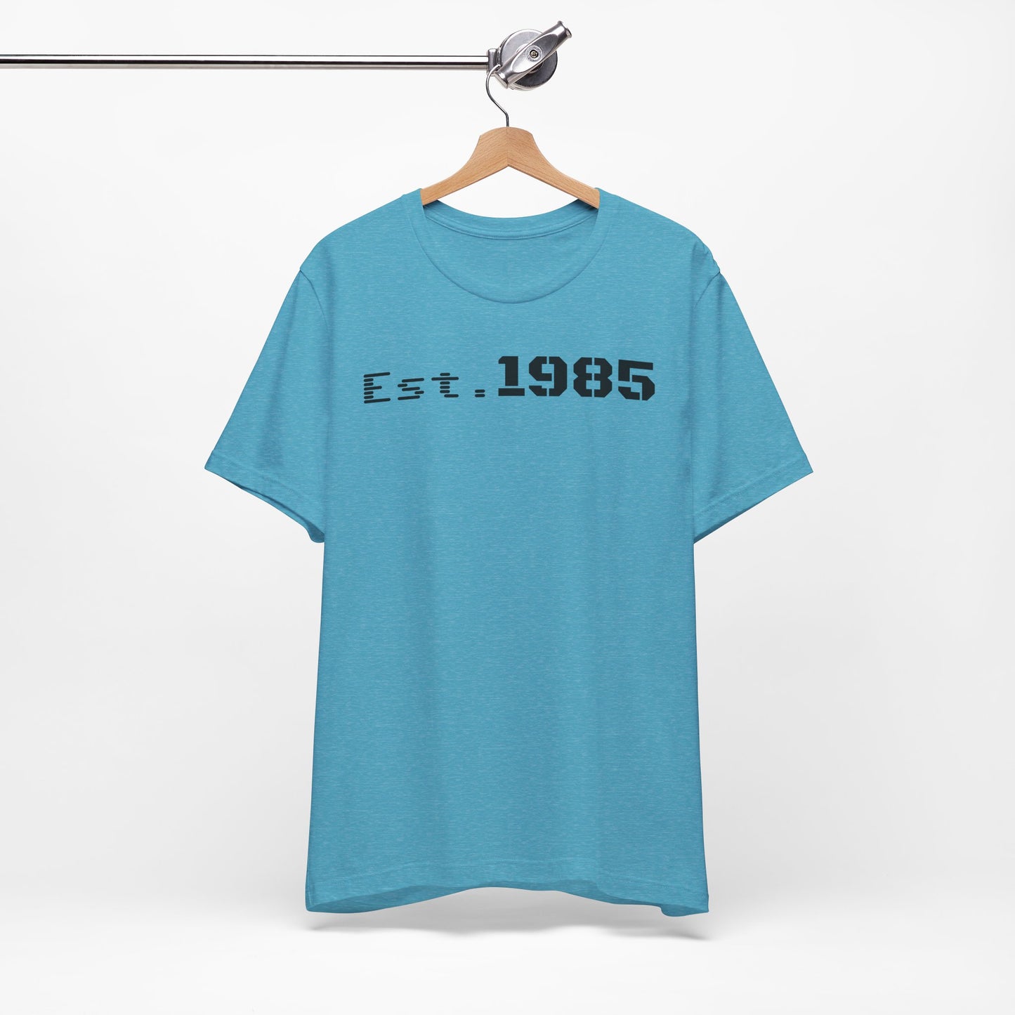Est. 1985 Vintage Unisex Tee, Retro Birthday T-Shirt, Perfect Gift for 1980s Lovers, Casual Apparel, Timeless Style