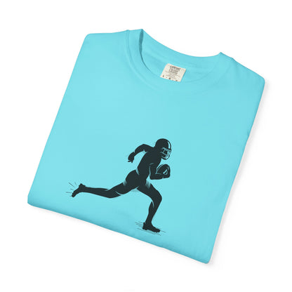 Football Player Graphic Unisex T-Shirt, Casual Sports Tee, Gift for Athletes, Workout Shirt, Everyday Wear, Unique Running Apparel