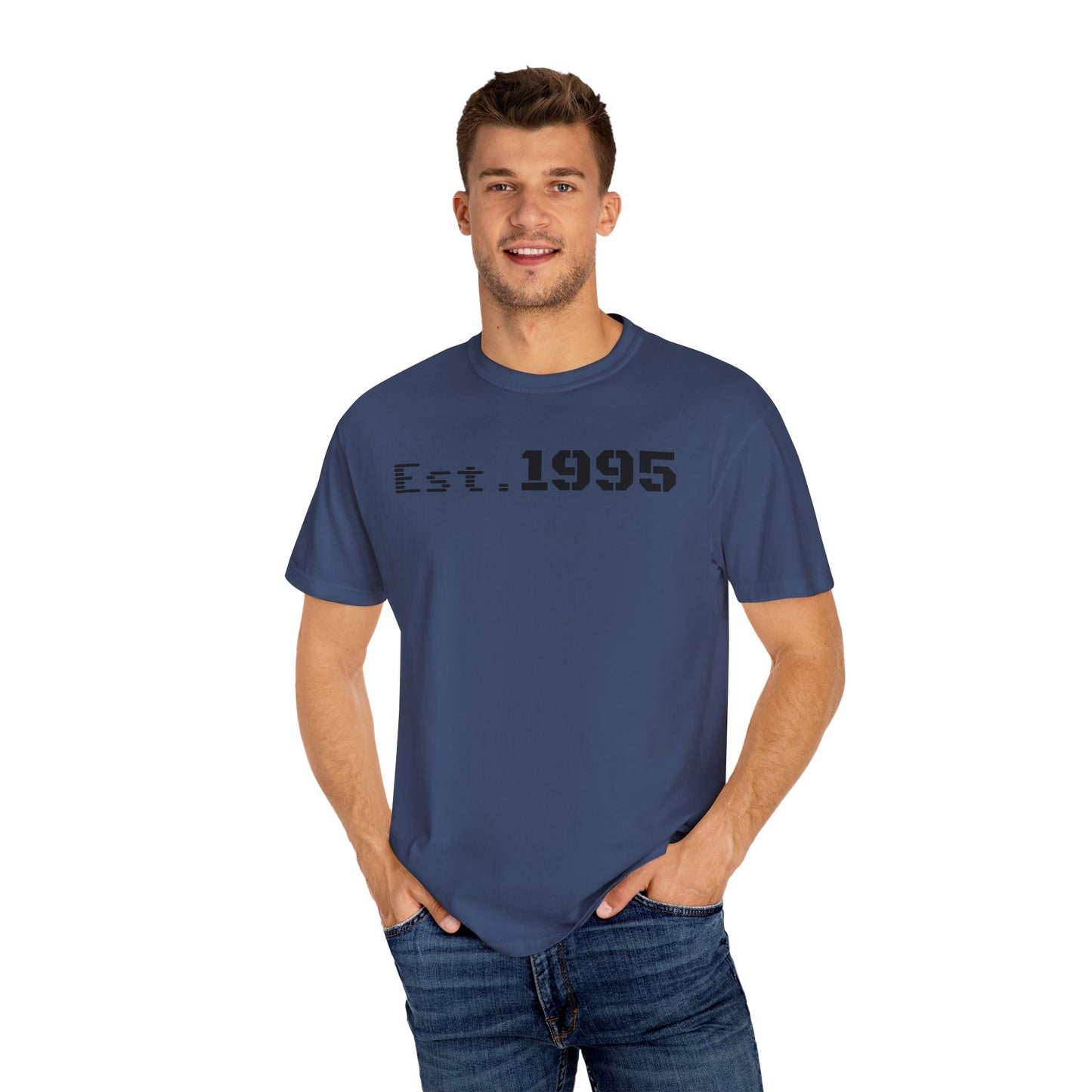 Vintage Est. 1995 T-Shirt, Retro Unisex Tee, Perfect Gift for Birthdays, Casual Wear, Nostalgic Apparel - TRV