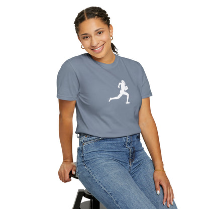 Sporty Unisex Garment-Dyed T-Shirt with Football Player Graphic, Activewear, Casual Wear, Gift for Runners, Fitness Apparel, Everyday Style