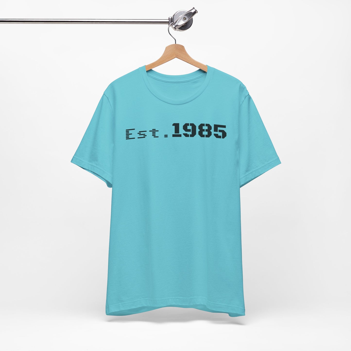 Est. 1985 Vintage Unisex Tee, Retro Birthday T-Shirt, Perfect Gift for 1980s Lovers, Casual Apparel, Timeless Style