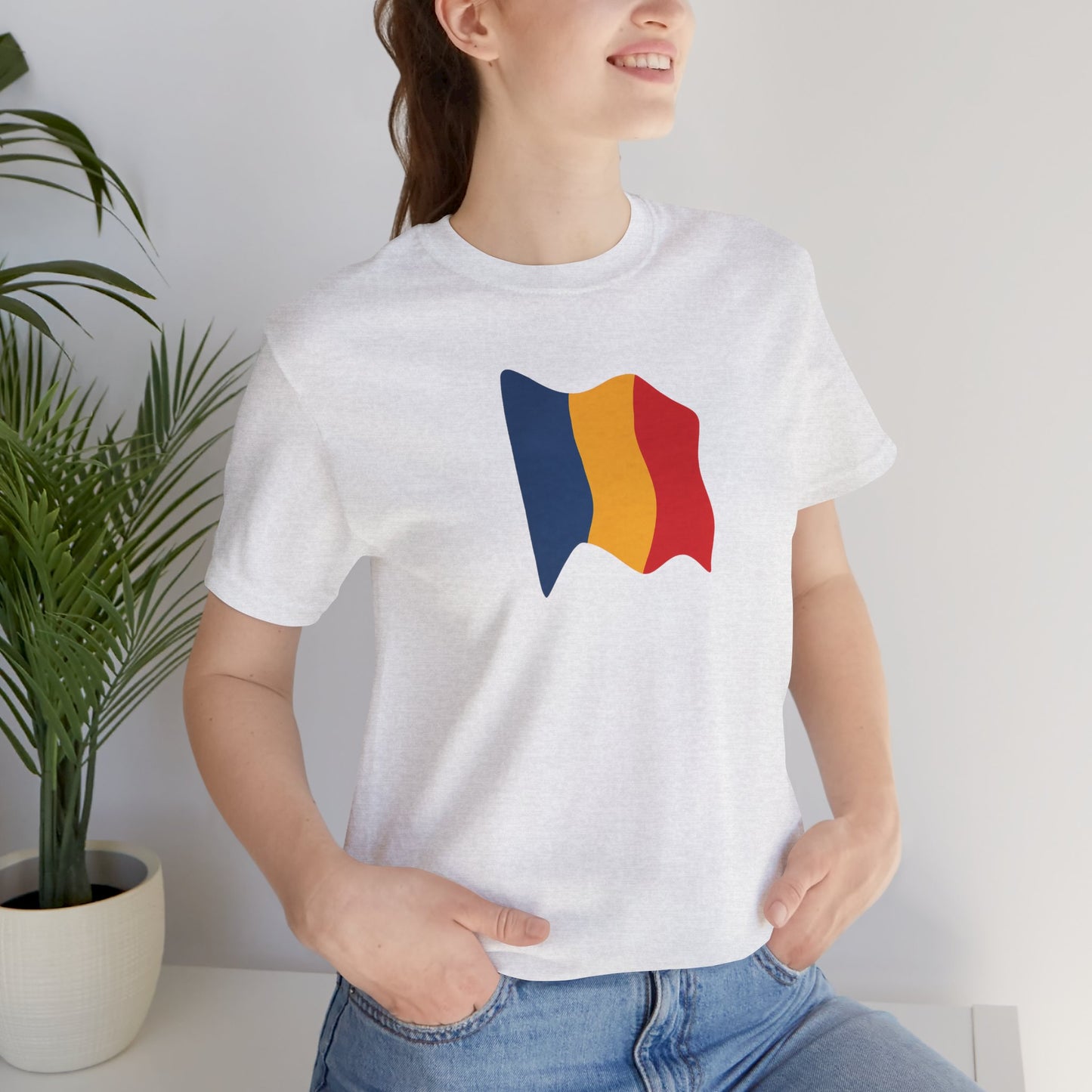 Romanian Flag Unisex Short Sleeve Tee, Casual Shirt, Travel T-Shirt, Gift for Romanians, Summer Outfit, Everyday Wear