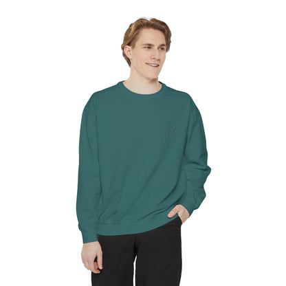 Minimalist Unisex Sweatshirt with Hand Design - Cozy & Stylish