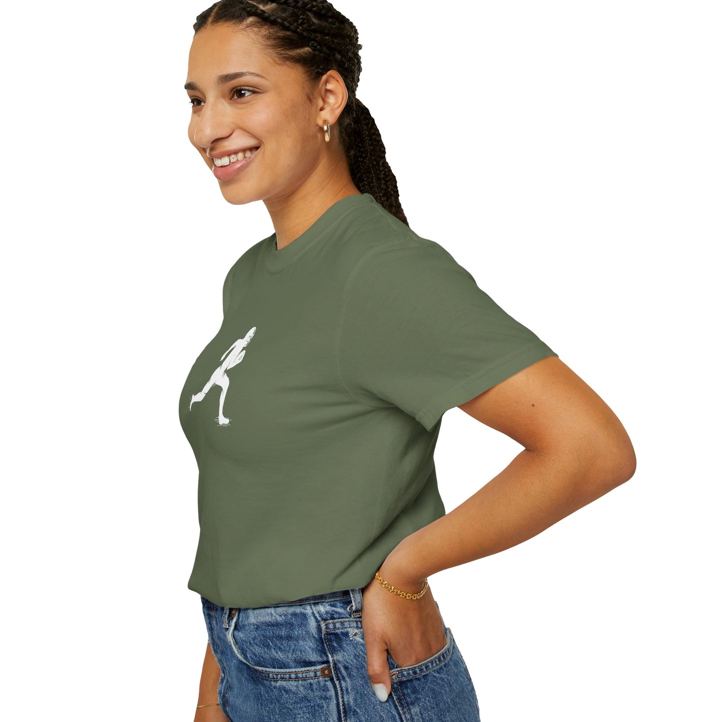 Sporty Unisex Garment-Dyed T-Shirt with Football Player Graphic, Activewear, Casual Wear, Gift for Runners, Fitness Apparel, Everyday Style