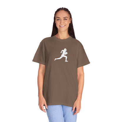 Sporty Unisex Garment-Dyed T-Shirt with Football Player Graphic, Activewear, Casual Wear, Gift for Runners, Fitness Apparel, Everyday Style
