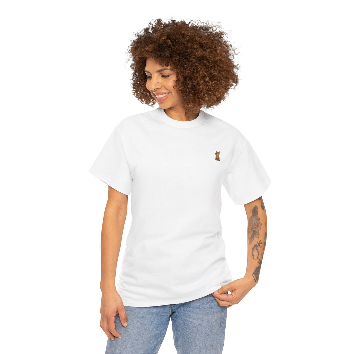Cute brown kitten graphic T-shirt for cat lovers, featuring a playful feline design on a comfortable cotton tee.