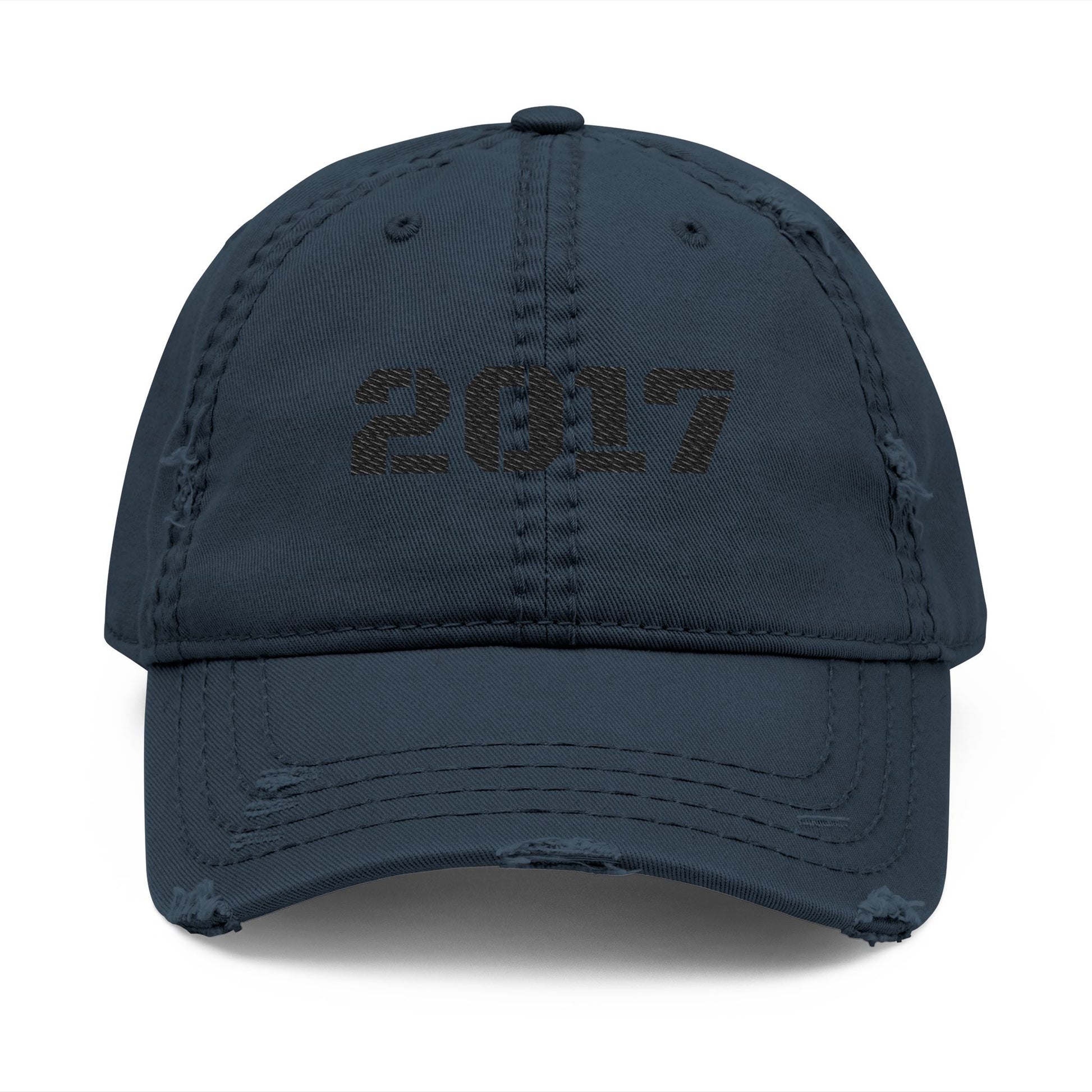 Distressed Dad Hat with 2017 Embroidery, Vintage Style Cap for Dads, Casual Everyday Wear, Perfect Gift for Father's Day, Trendy [...] - TRV