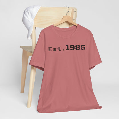 Est. 1985 Vintage Unisex Tee, Retro Birthday T-Shirt, Perfect Gift for 1980s Lovers, Casual Apparel, Timeless Style
