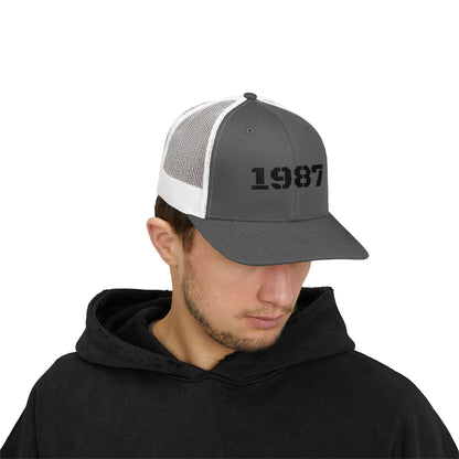 Vintage 1987 Snapback Trucker Cap | Retro Cap for Men & Women | Perfect Gift for Birthdays, Anniversaries, Casual Wear - TRV