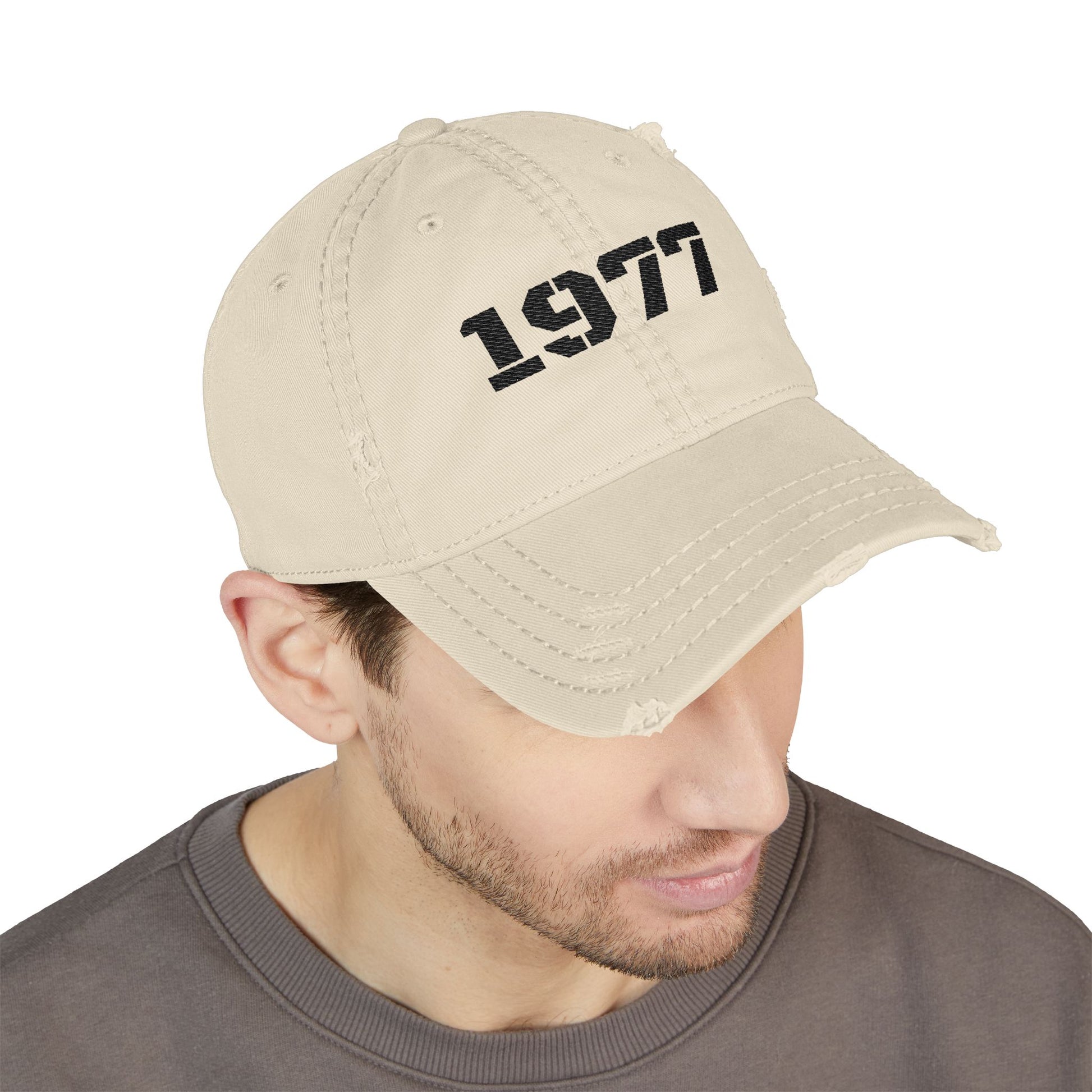 Distressed Dad Hat with 1977 Embroidery, Vintage Cap, Casual Fashion Accessory, Perfect Gift for Birthdays, Stylish Sun Protection, [...] - TRV