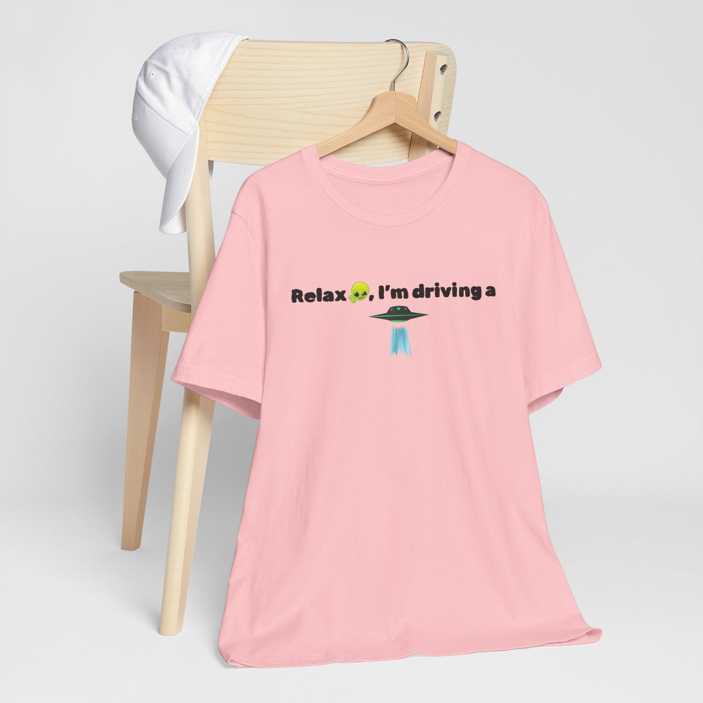 Alien Driving Unisex Tee - Fun Casual Shirt, Gifts for UFO Lovers, Quirky Humor T-Shirt, Perfect for Road Trips, Unique Birthday Present