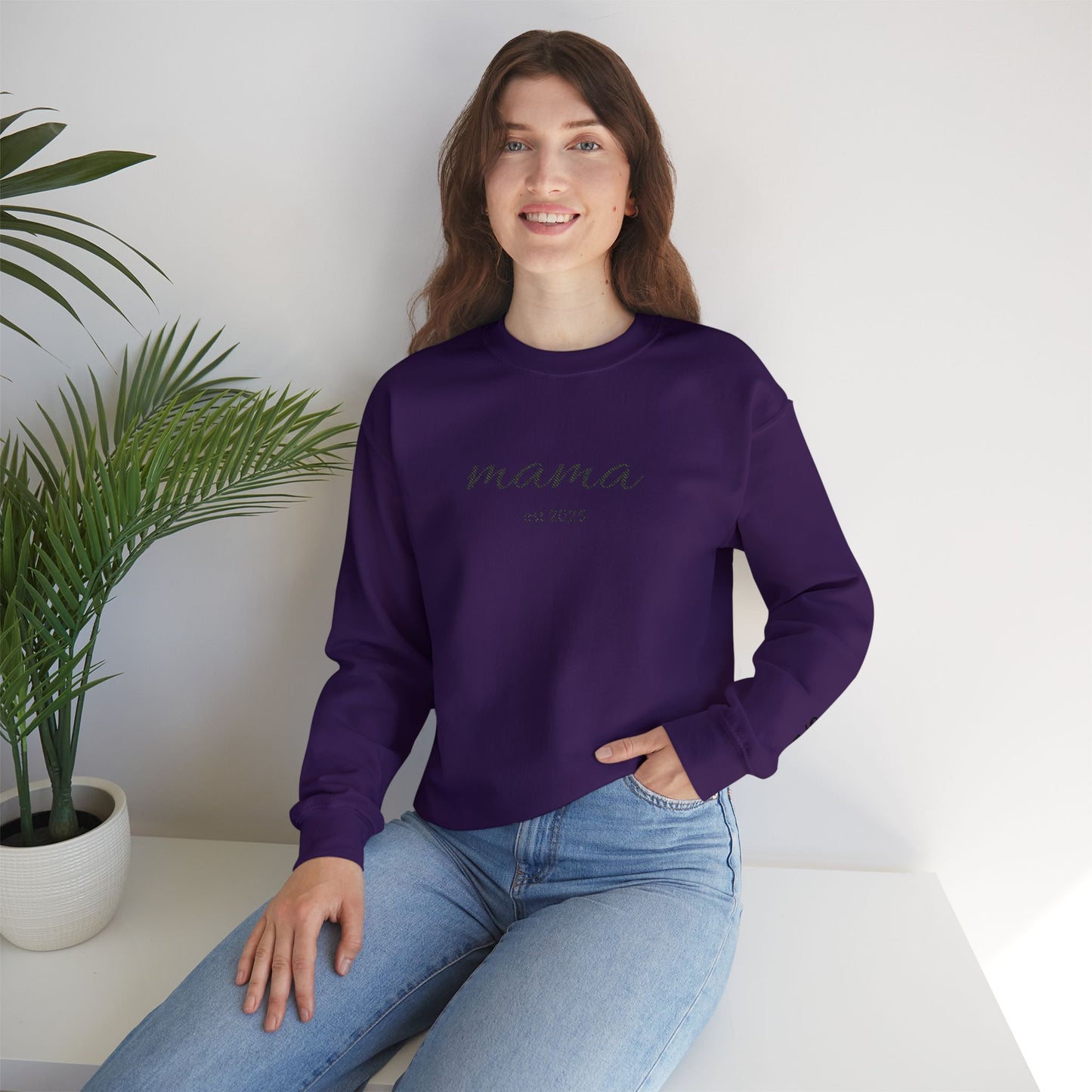 mama sweatshirt | simple script mom pullover - TRV