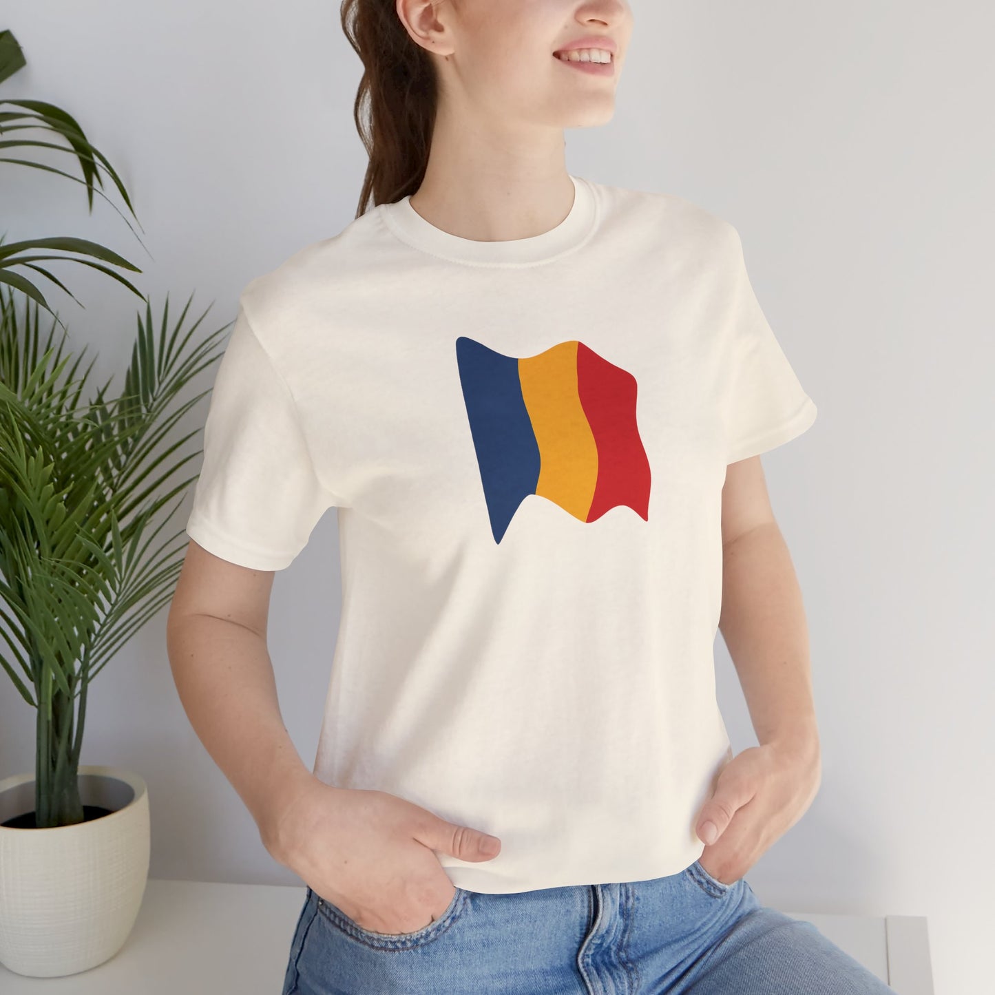 Romanian Flag Unisex Short Sleeve Tee, Casual Shirt, Travel T-Shirt, Gift for Romanians, Summer Outfit, Everyday Wear