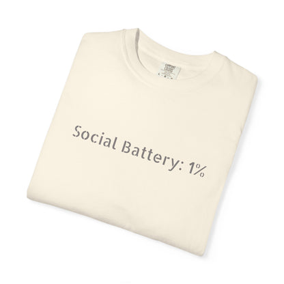 Social Battery 1% T-shirt | Introvert Funny Text Tee