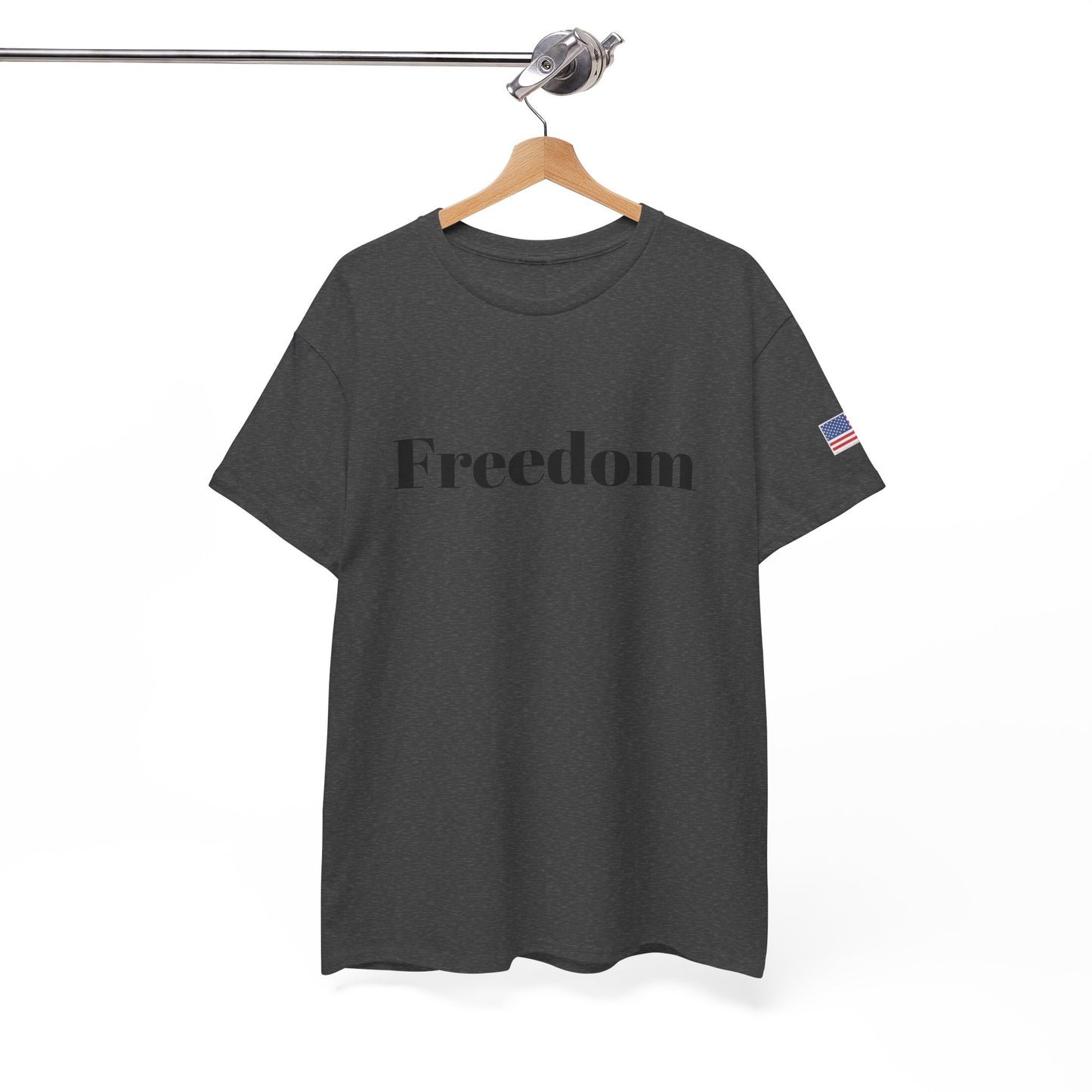 Freedom script tee | T-Shirt, American flag sleeve - TRV