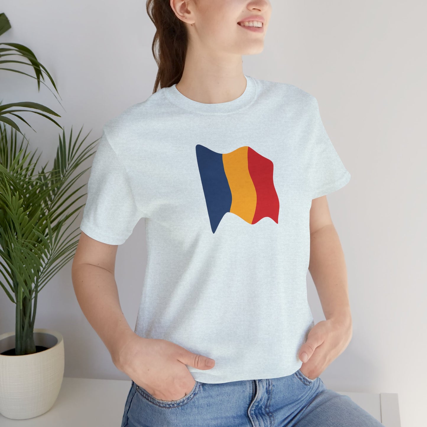 Romanian Flag Unisex Short Sleeve Tee, Casual Shirt, Travel T-Shirt, Gift for Romanians, Summer Outfit, Everyday Wear