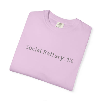 Social Battery 1% T-shirt | Introvert Funny Text Tee