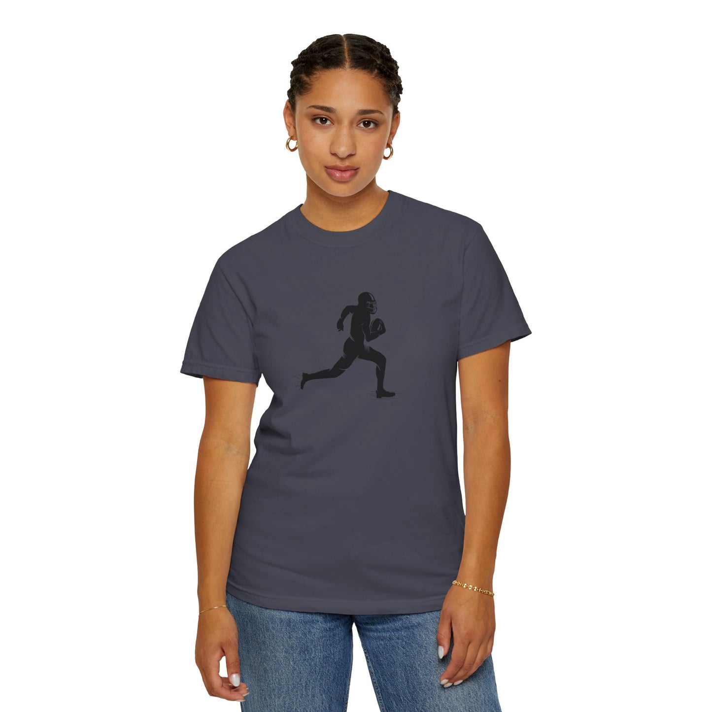 Football Player Graphic Unisex T-Shirt, Casual Sports Tee, Gift for Athletes, Workout Shirt, Everyday Wear, Unique Running Apparel