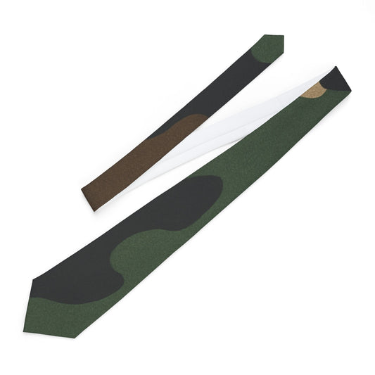 Men's green camouflage necktie with camo pattern, ideal for casual or military-inspired style accessories.