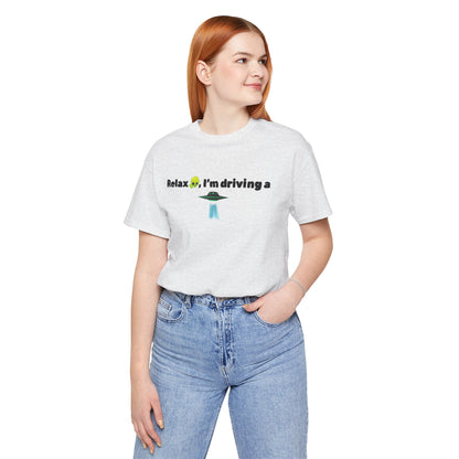 Alien Driving Unisex Tee - Fun Casual Shirt, Gifts for UFO Lovers, Quirky Humor T-Shirt, Perfect for Road Trips, Unique Birthday Present