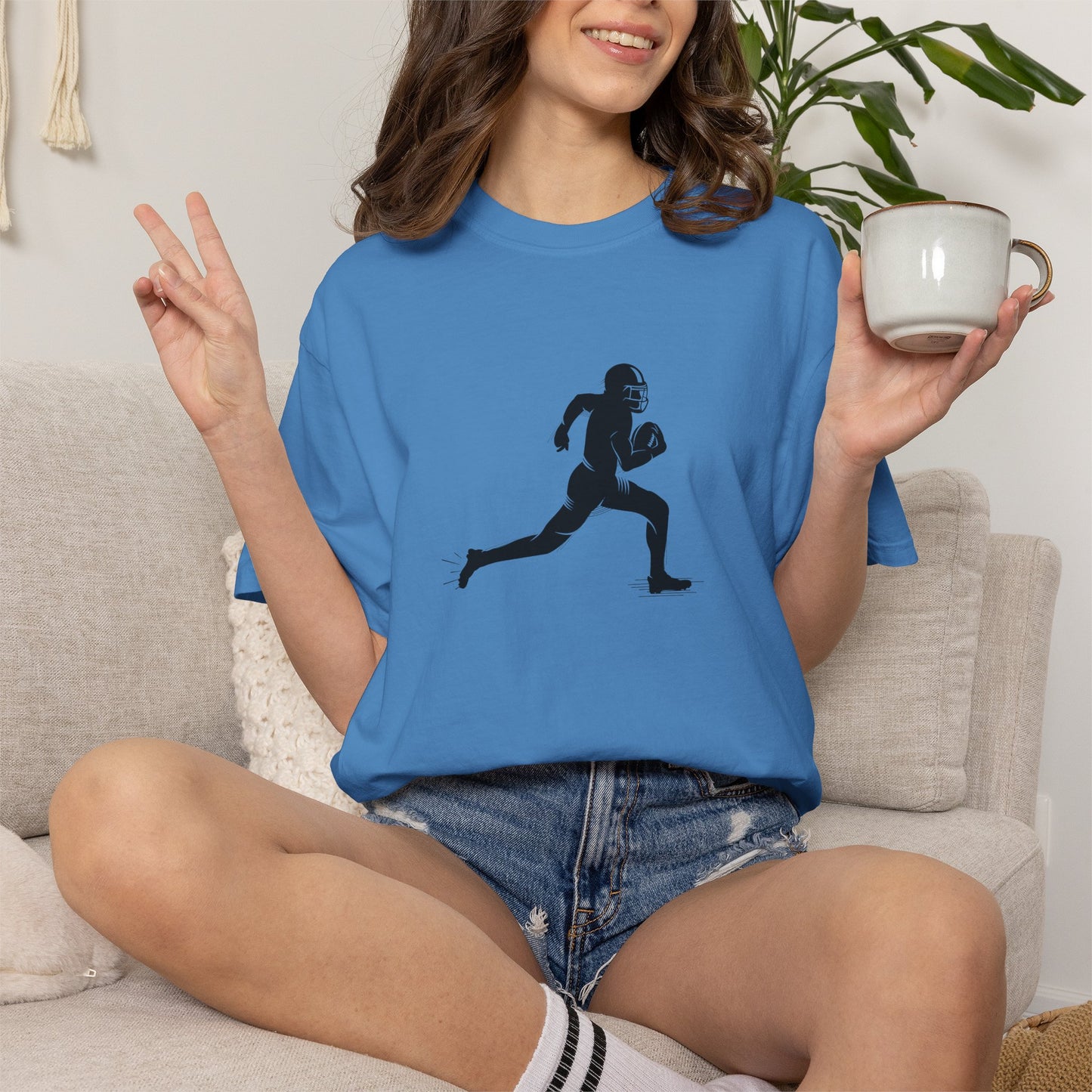 Football Player Graphic Unisex T-Shirt, Casual Sports Tee, Gift for Athletes, Workout Shirt, Everyday Wear, Unique Running Apparel