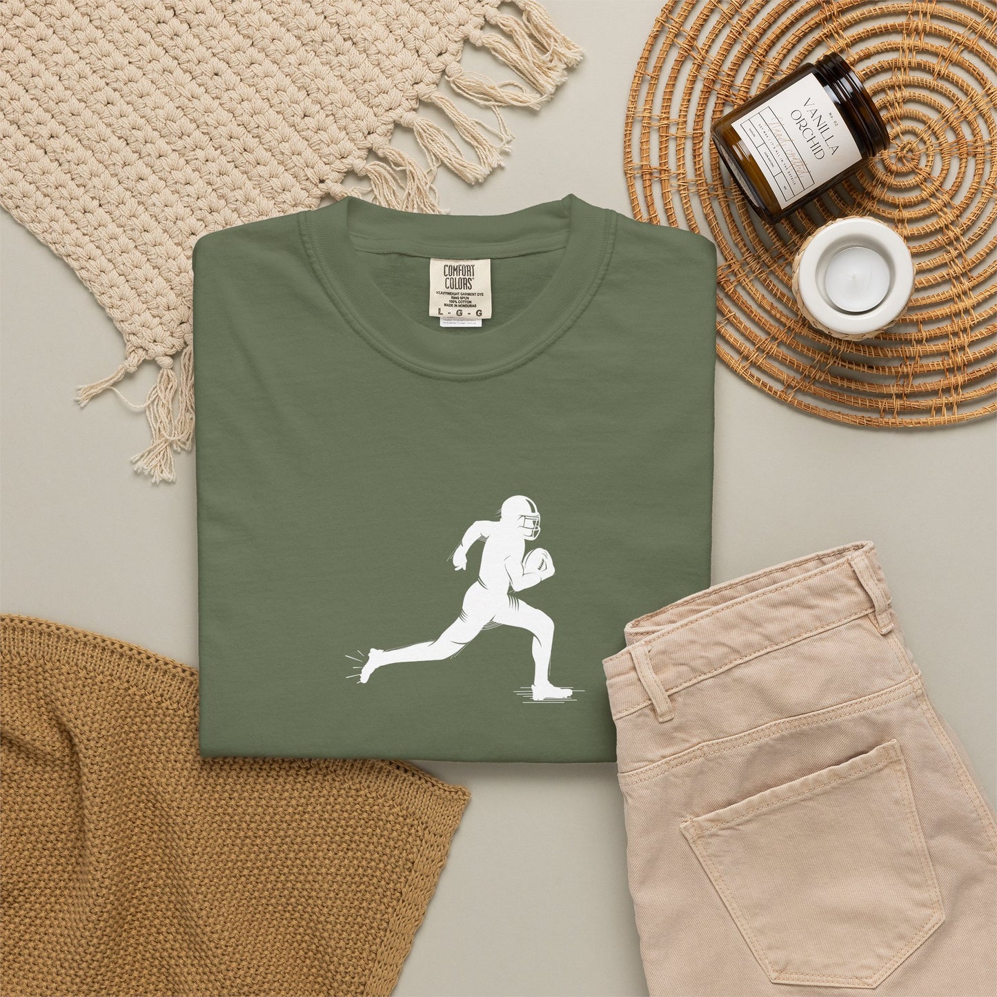 Sporty Unisex Garment-Dyed T-Shirt with Football Player Graphic, Activewear, Casual Wear, Gift for Runners, Fitness Apparel, Everyday Style