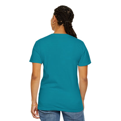 Football Player Graphic Unisex T-Shirt, Casual Sports Tee, Gift for Athletes, Workout Shirt, Everyday Wear, Unique Running Apparel
