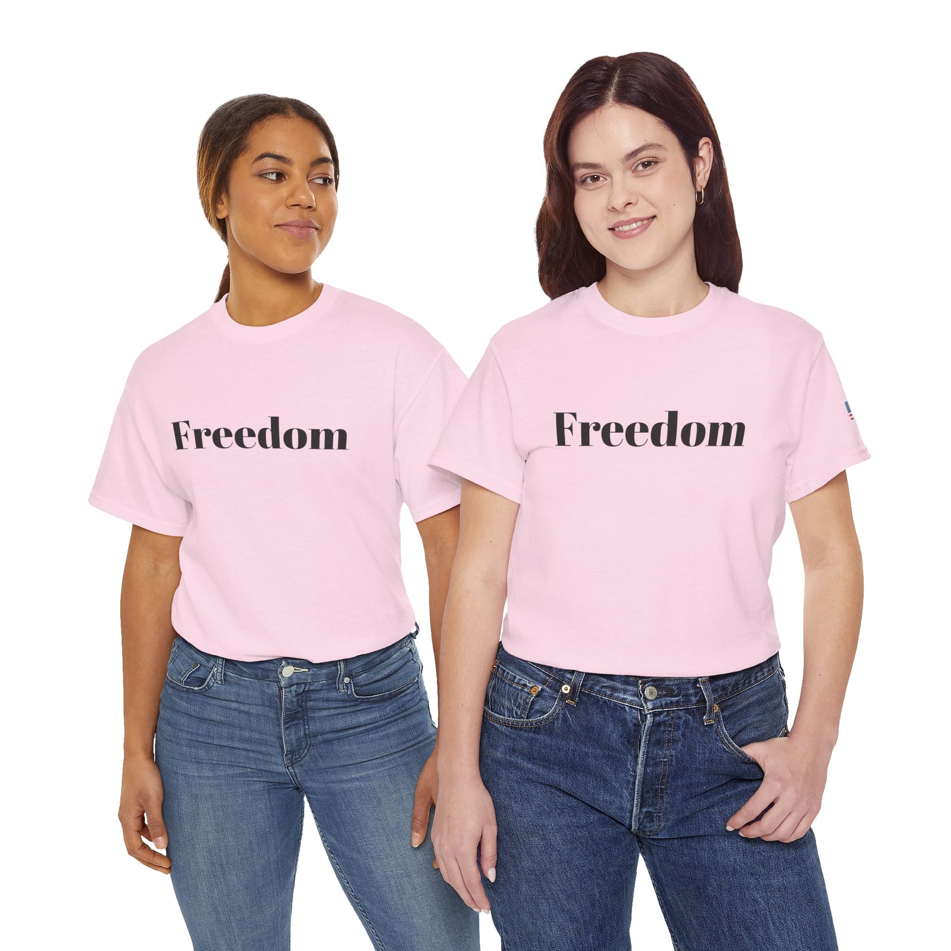 Freedom script tee | T-Shirt, American flag sleeve - TRV