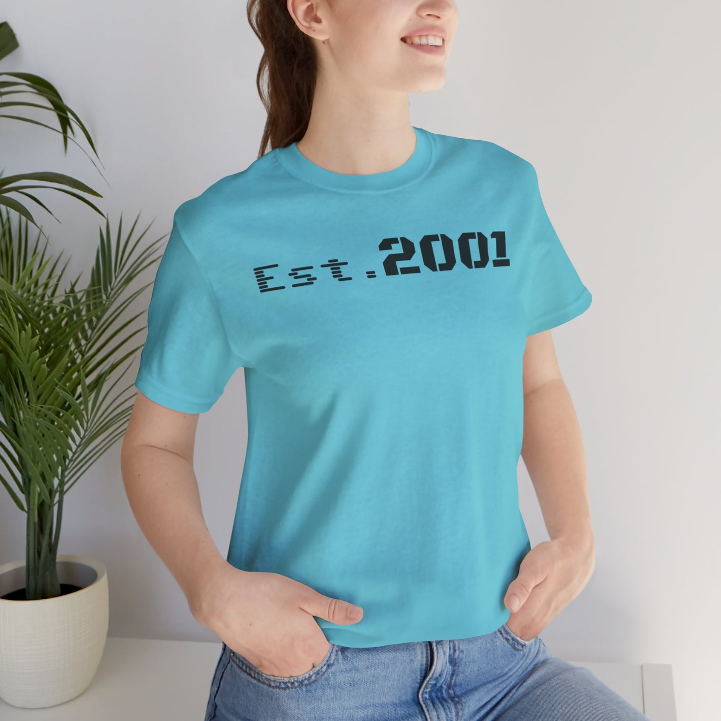 Est. 2001 Unisex Tee - Timeless Casual Wear, Birthday Gift, Nostalgic Fashion, Everyday Comfort, Trendy Streetwear