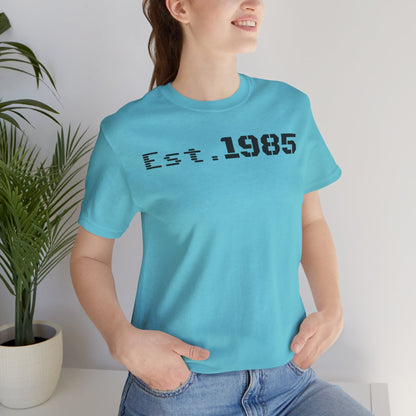 Est. 1985 Vintage Unisex Tee, Retro Birthday T-Shirt, Perfect Gift for 1980s Lovers, Casual Apparel, Timeless Style