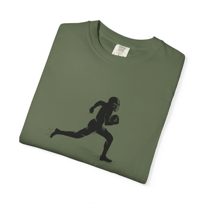 Football Player Graphic Unisex T-Shirt, Casual Sports Tee, Gift for Athletes, Workout Shirt, Everyday Wear, Unique Running Apparel