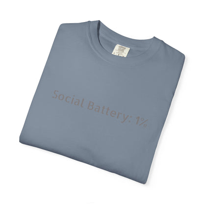 Social Battery 1% T-shirt | Introvert Funny Text Tee
