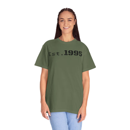 Vintage Est. 1995 T-Shirt, Retro Unisex Tee, Perfect Gift for Birthdays, Casual Wear, Nostalgic Apparel - TRV